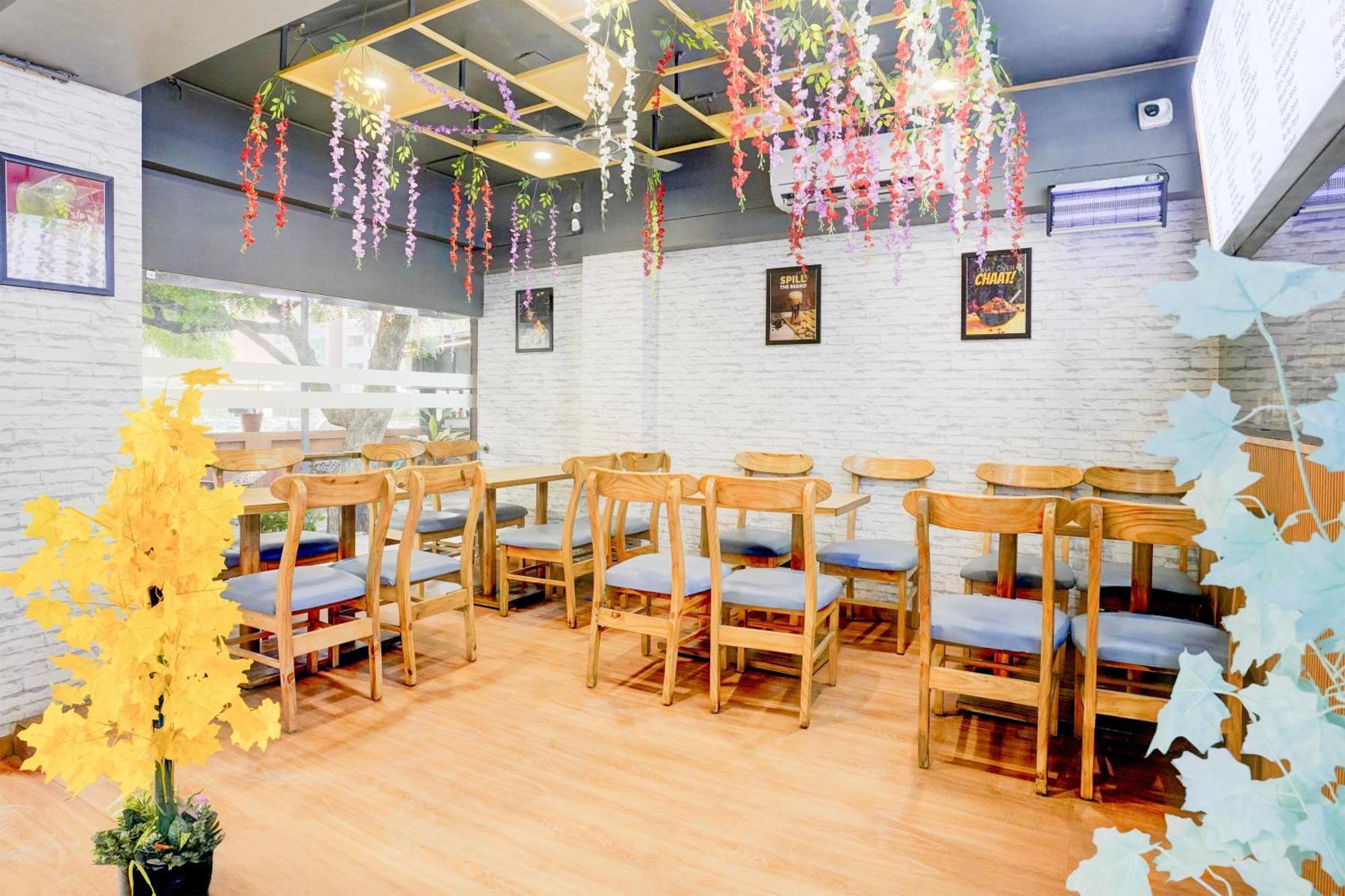 Palette- Siddharth Inn Gandhinagar Eksteriør billede
