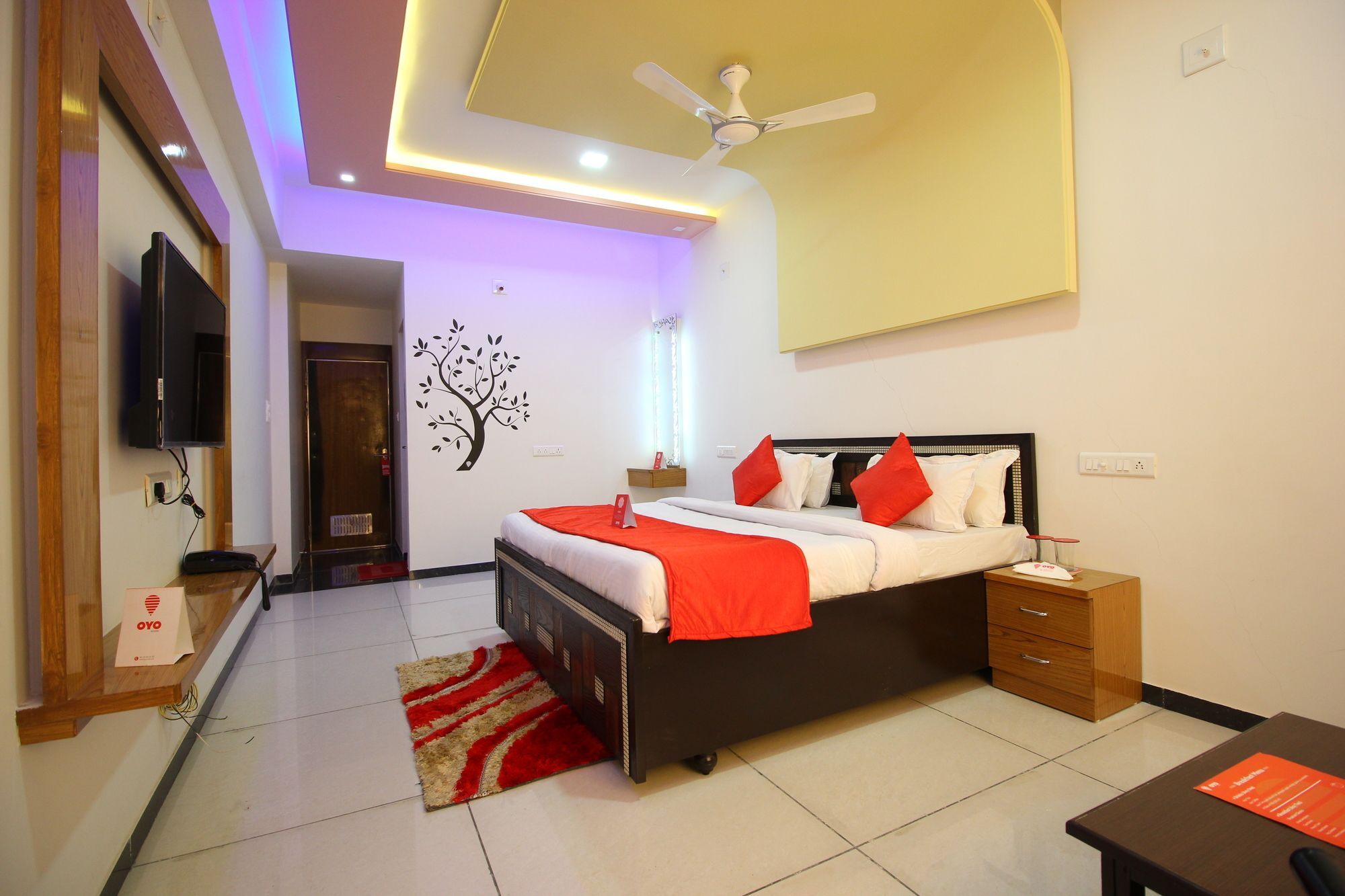 Palette- Siddharth Inn Gandhinagar Eksteriør billede